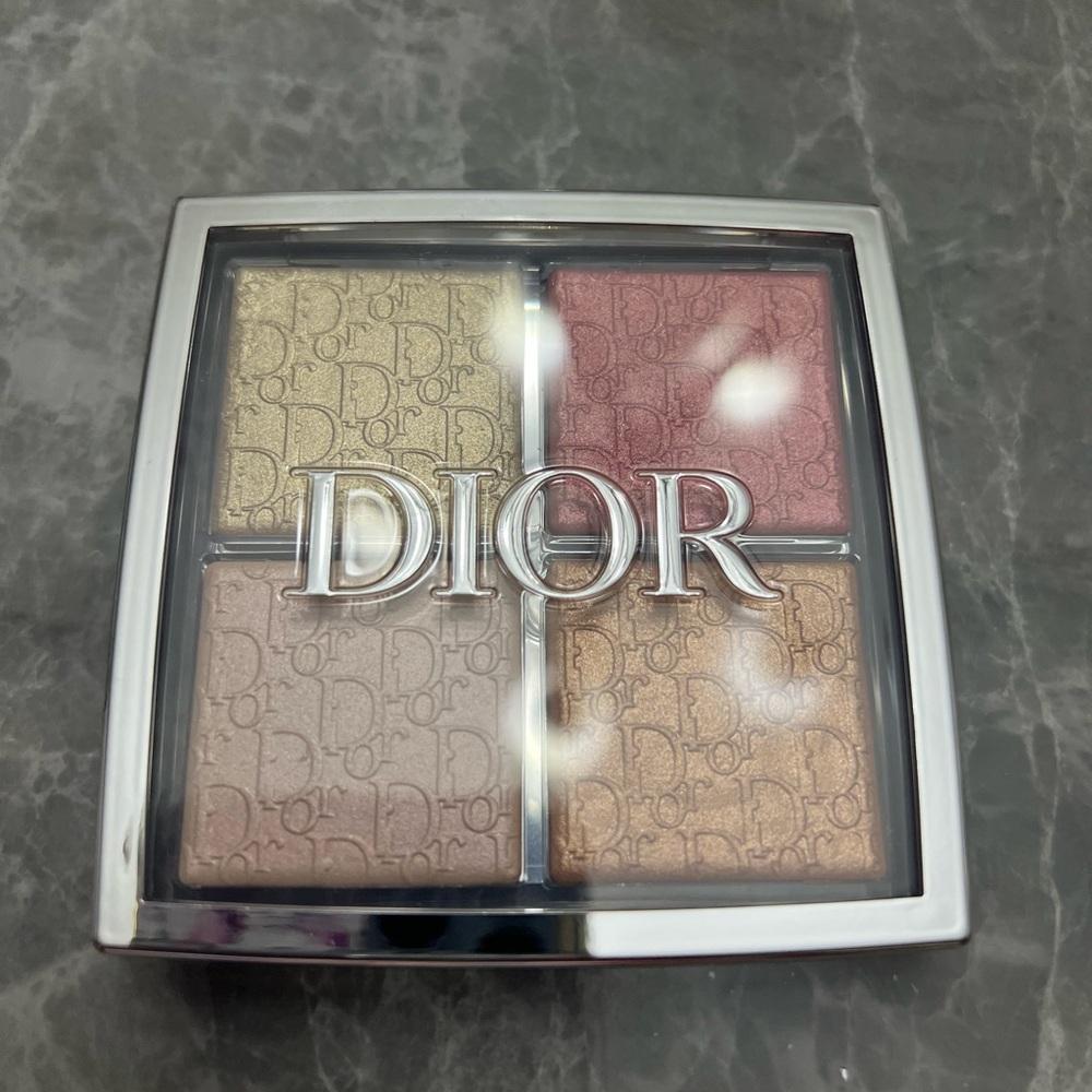 DIOR BACKSTAGE GLOW FACE PALETTE - 004 ROSE GOLD Limited Edition - Picture 2 of 12